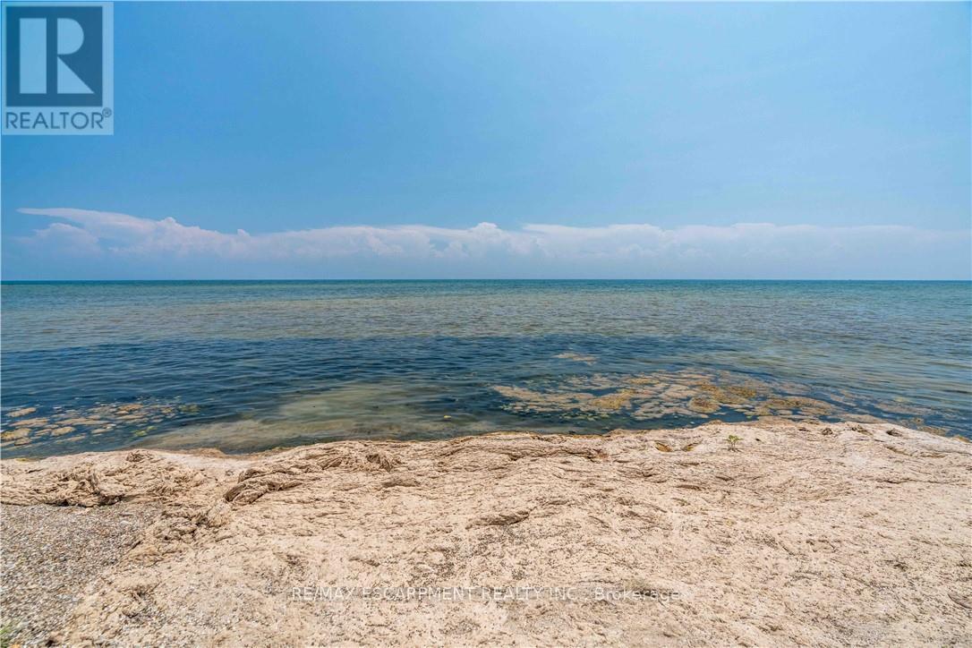 2399 Lakeshore Road, Haldimand, Ontario  N1A 2W8 - Photo 43 - X12969922