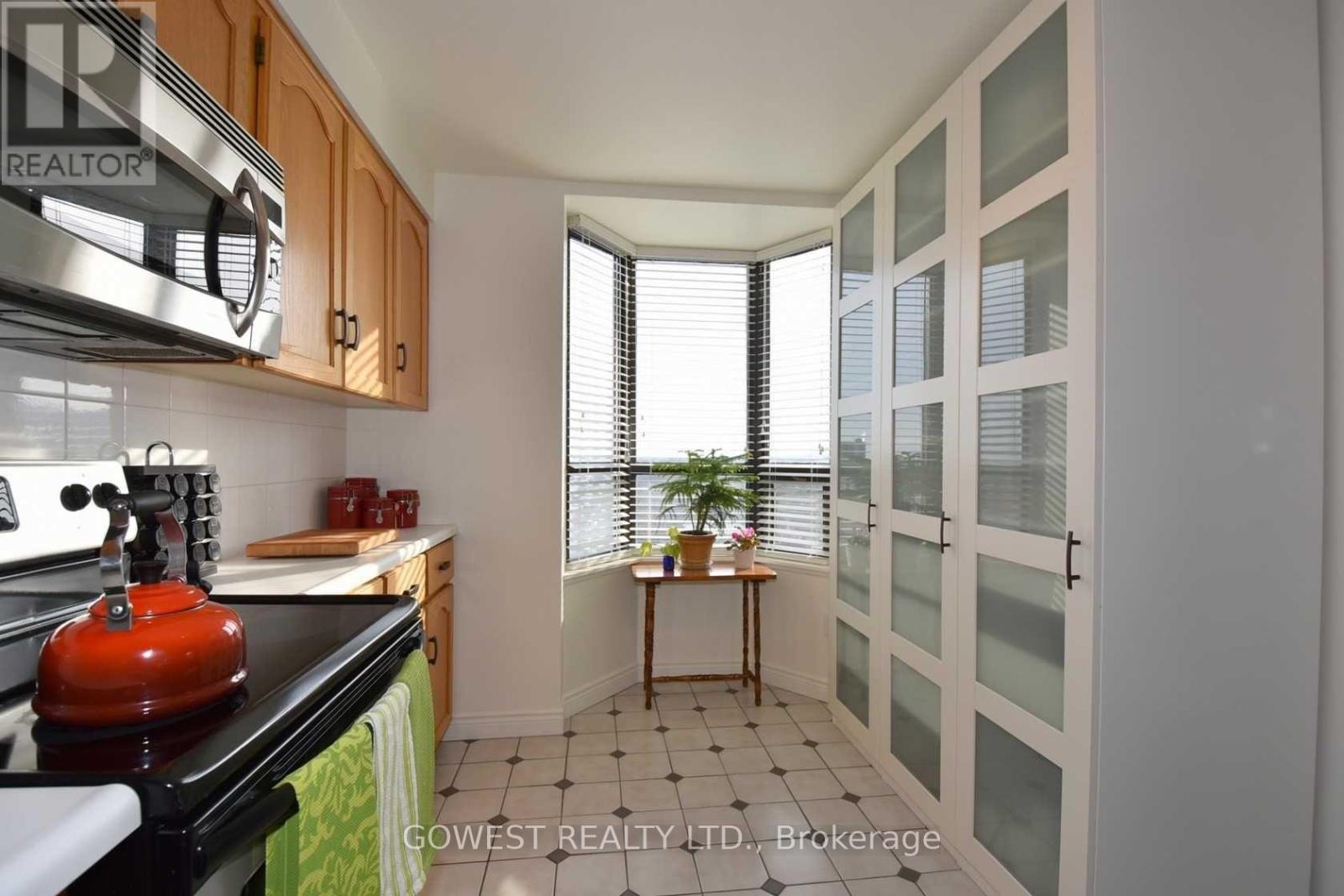 1104 - 432 Main Street E, Hamilton, Ontario  L8N 1J9 - Photo 4 - X12969940