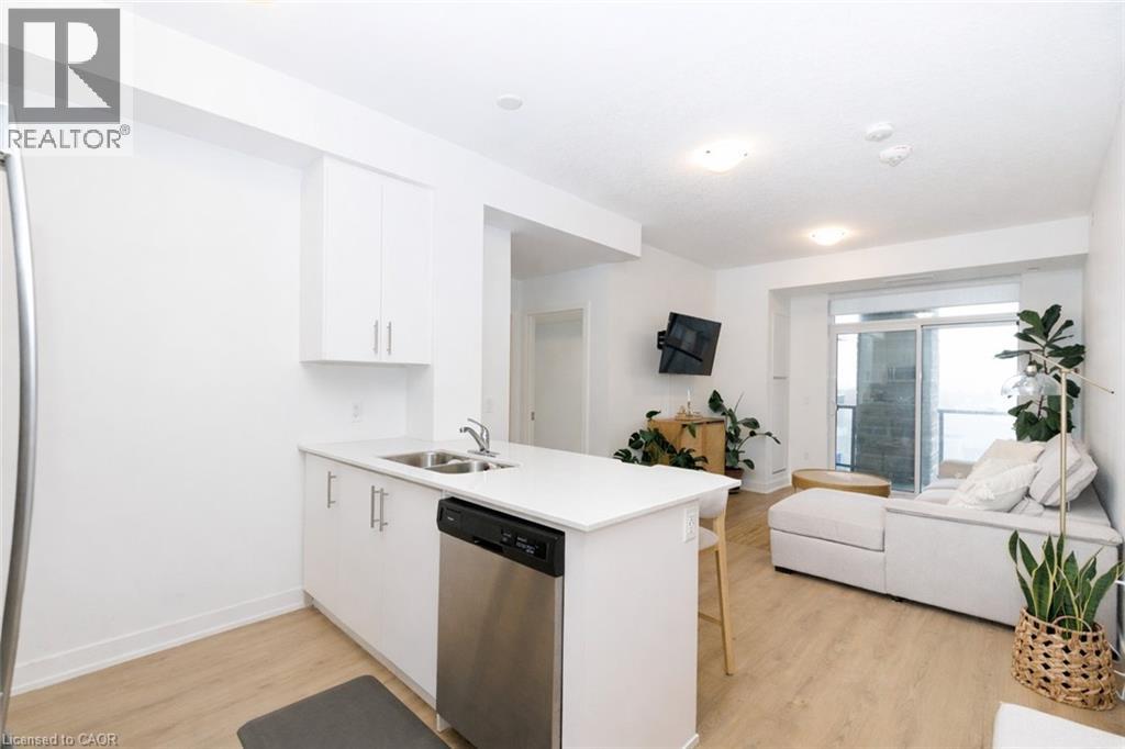 600 North Service Road Unit# 501, Stoney Creek, Ontario  L8E 5A7 - Photo 6 - 40818579