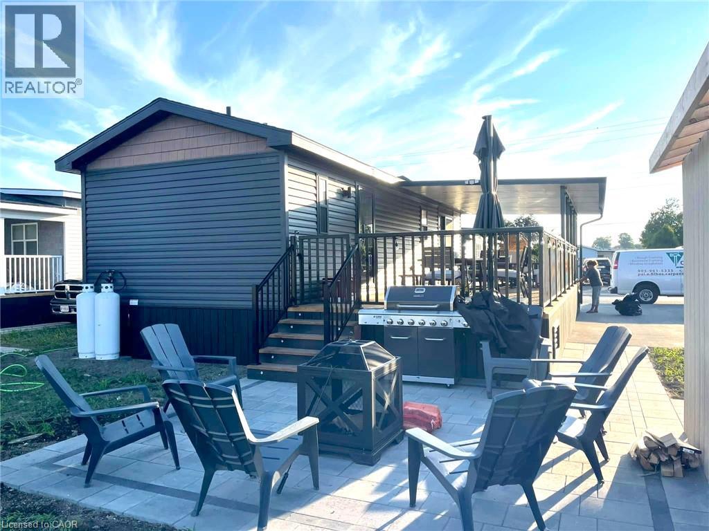 490 Empire Road, Port Colborne, Ontario  L0S 1R0 - Photo 2 - 40818193