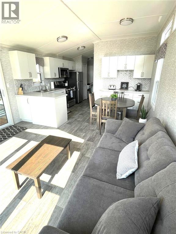 490 Empire Road, Port Colborne, Ontario  L0S 1R0 - Photo 9 - 40818193