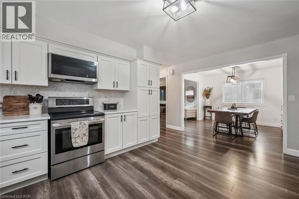 18 Avenue Road, Cambridge, Ontario  N1R 1B8 - Photo 14 - 40817497