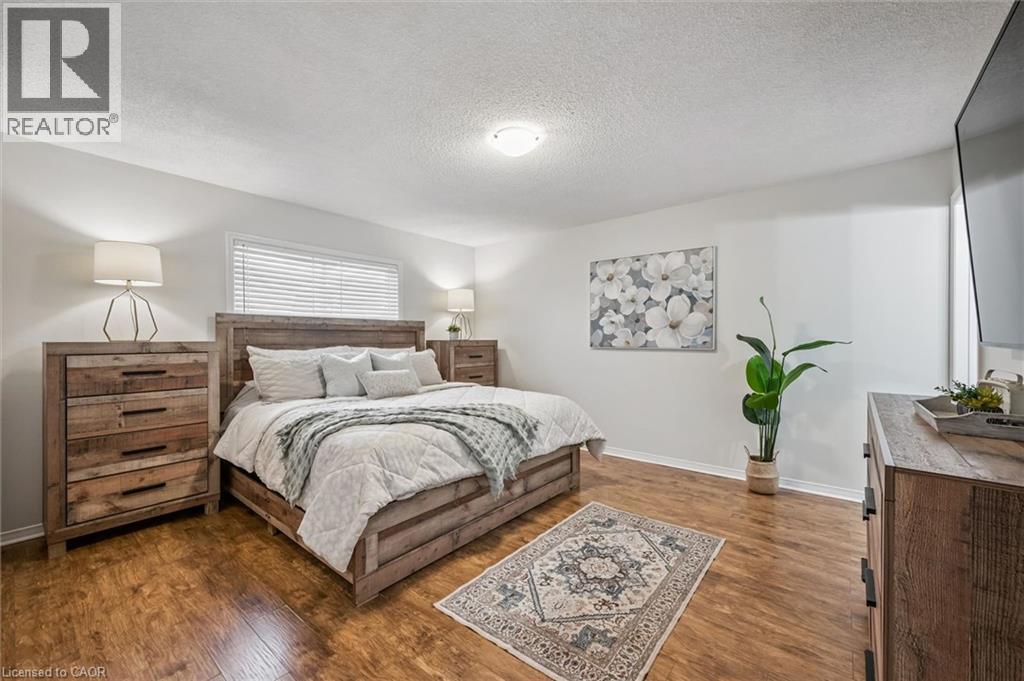 18 Avenue Road, Cambridge, Ontario  N1R 1B8 - Photo 23 - 40817497