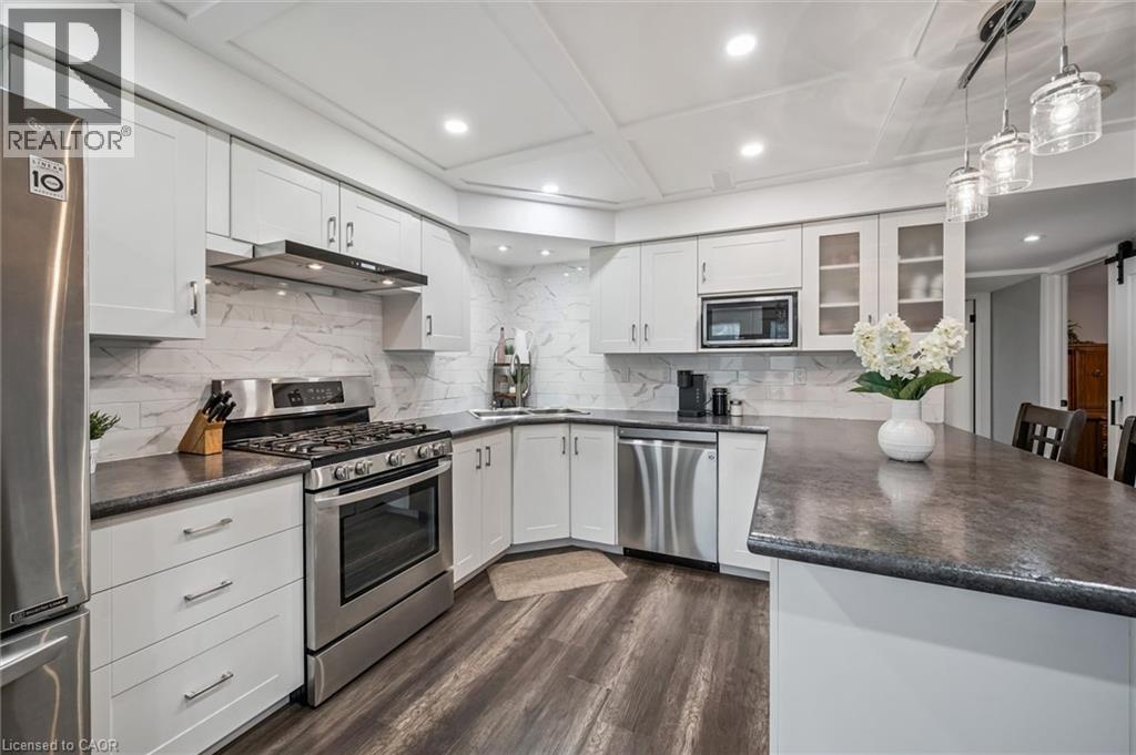 18 Avenue Road, Cambridge, Ontario  N1R 1B8 - Photo 31 - 40817497