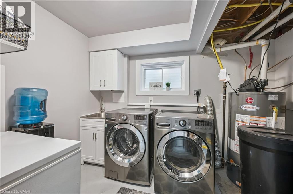 18 Avenue Road, Cambridge, Ontario  N1R 1B8 - Photo 38 - 40817497