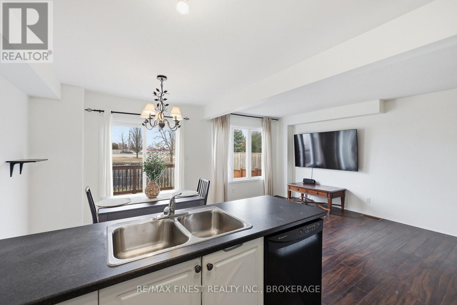 2189 Swanfield Street, Kingston, Ontario  K7M 0A9 - Photo 12 - X12970046