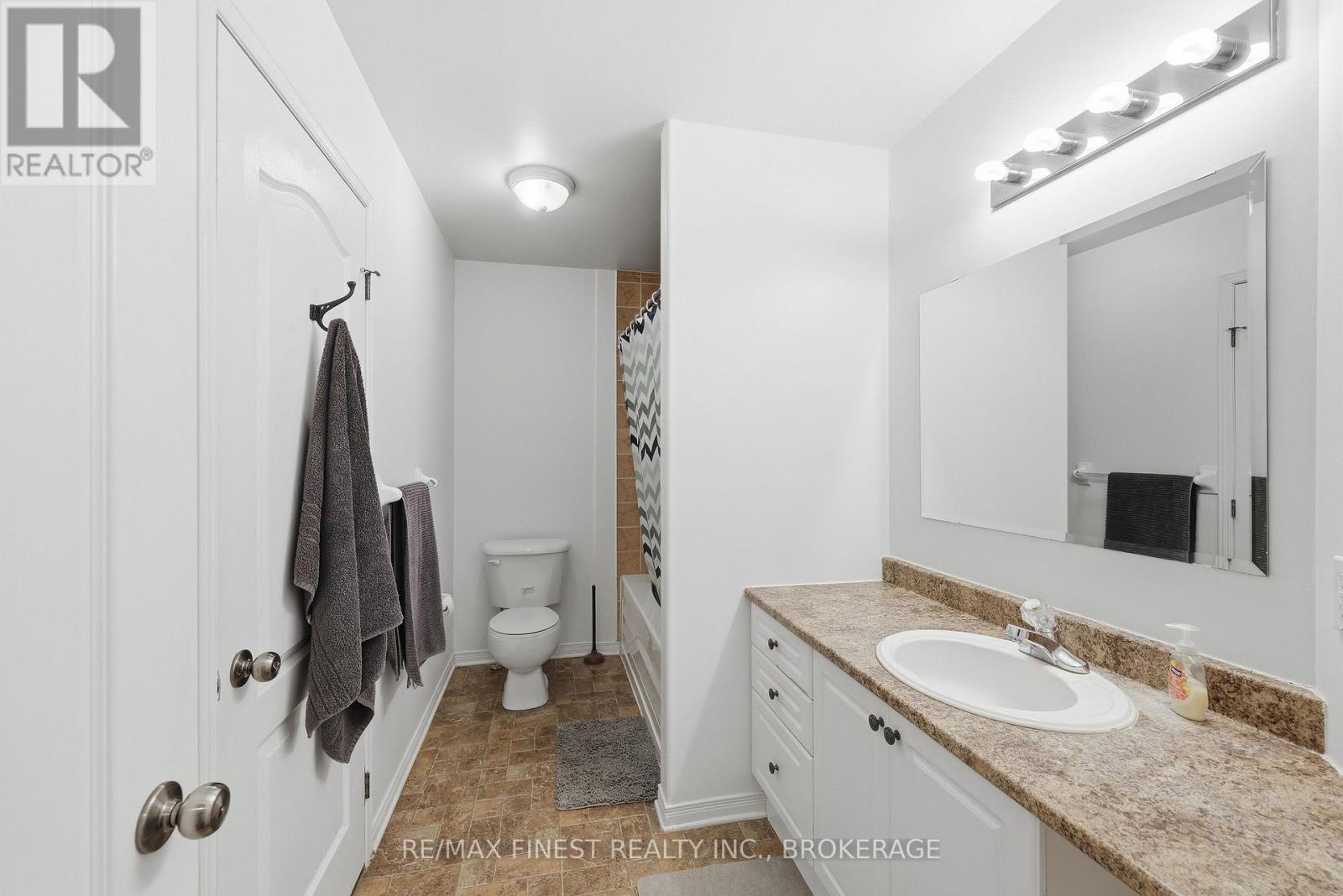 2189 Swanfield Street, Kingston, Ontario  K7M 0A9 - Photo 22 - X12970046