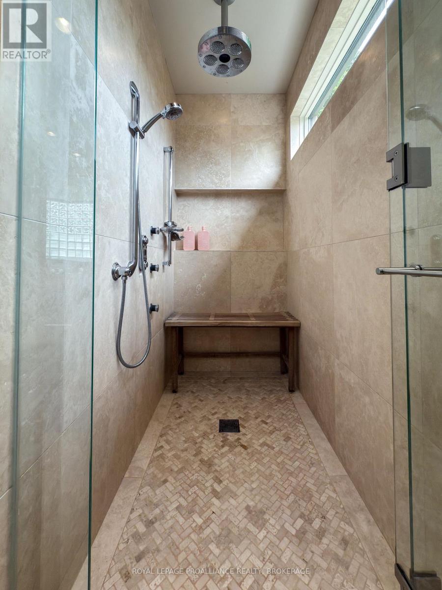 3 Authors Lane, Kingston, Ontario  K7M 7W7 - Photo 34 - X12970122