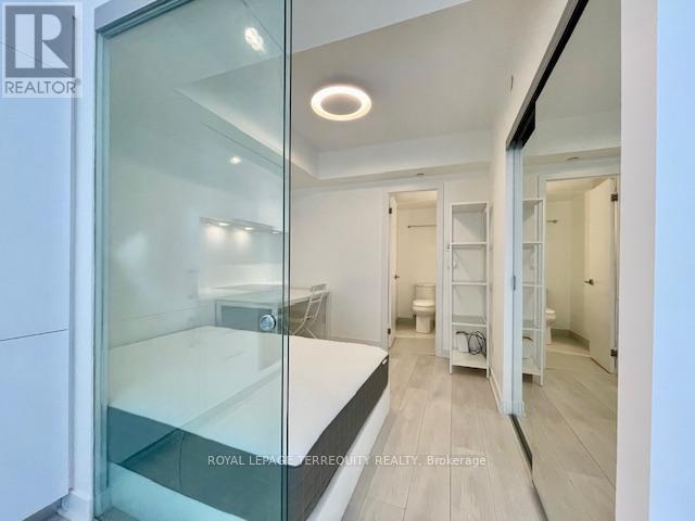 709 - 188 Cumberland Street, Toronto, Ontario  M5R 0B6 - Photo 16 - C12833032