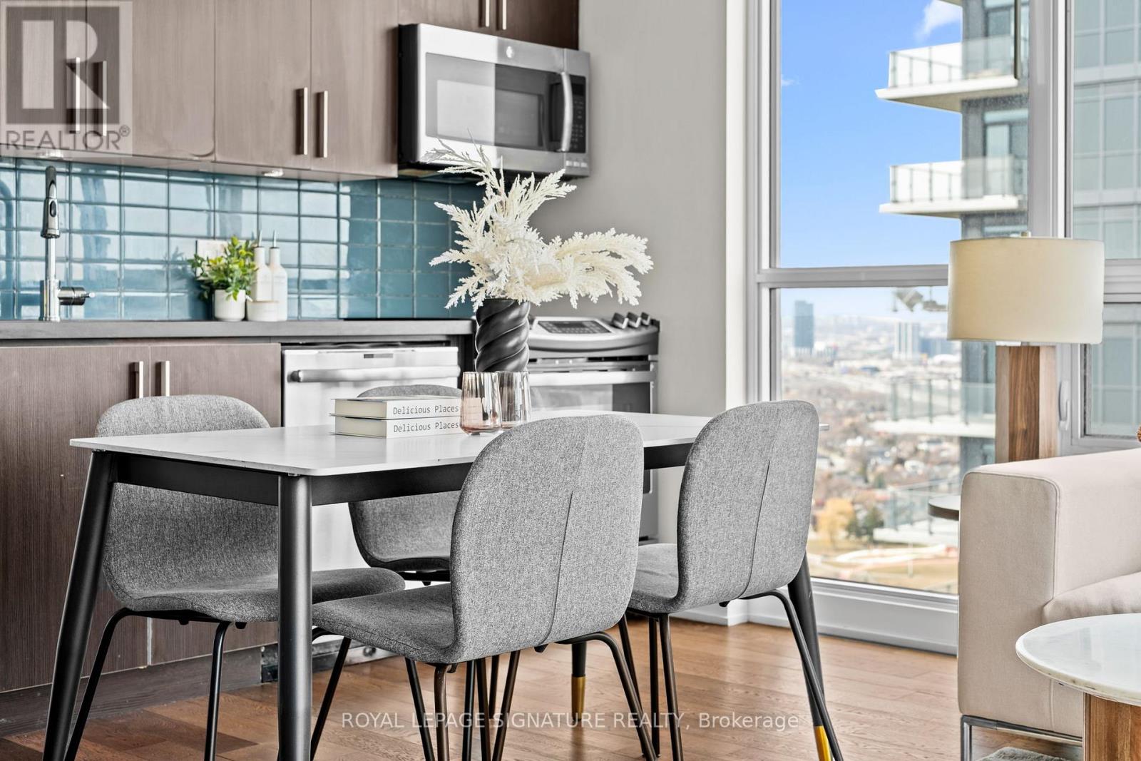 4308 - 2212 Lake Shore Boulevard W, Toronto, Ontario  M8V 0C2 - Photo 11 - W12938454