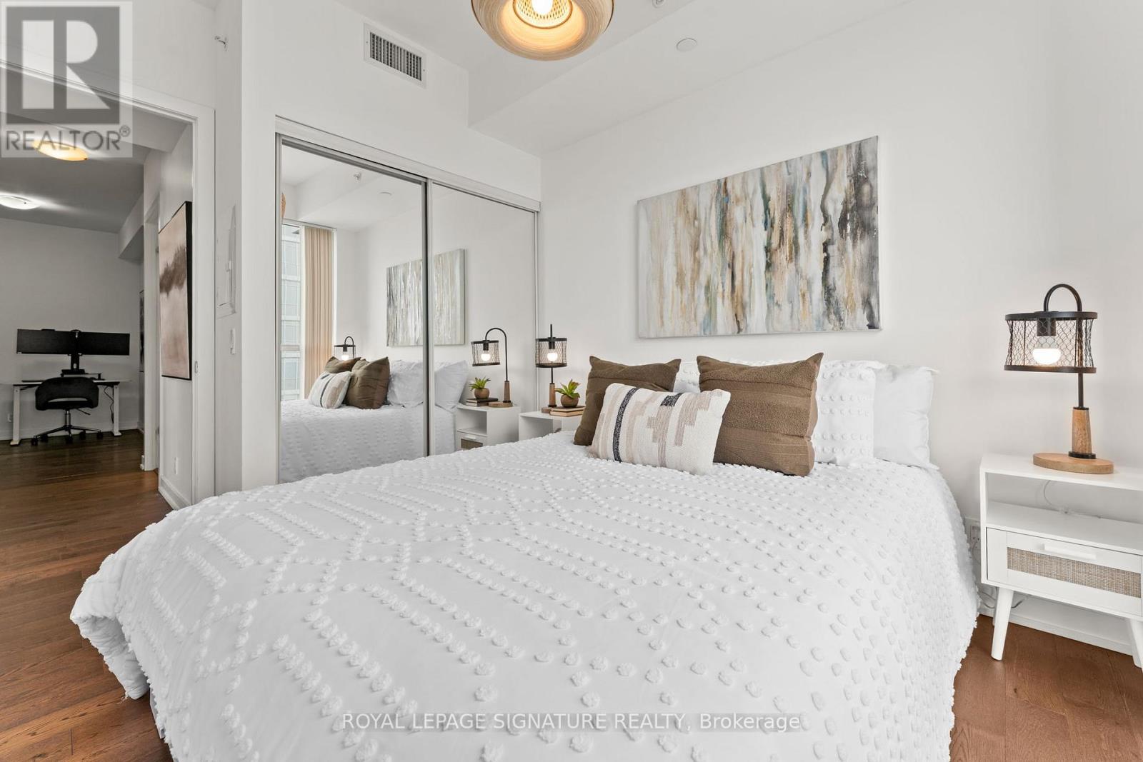 4308 - 2212 Lake Shore Boulevard W, Toronto, Ontario  M8V 0C2 - Photo 22 - W12938454