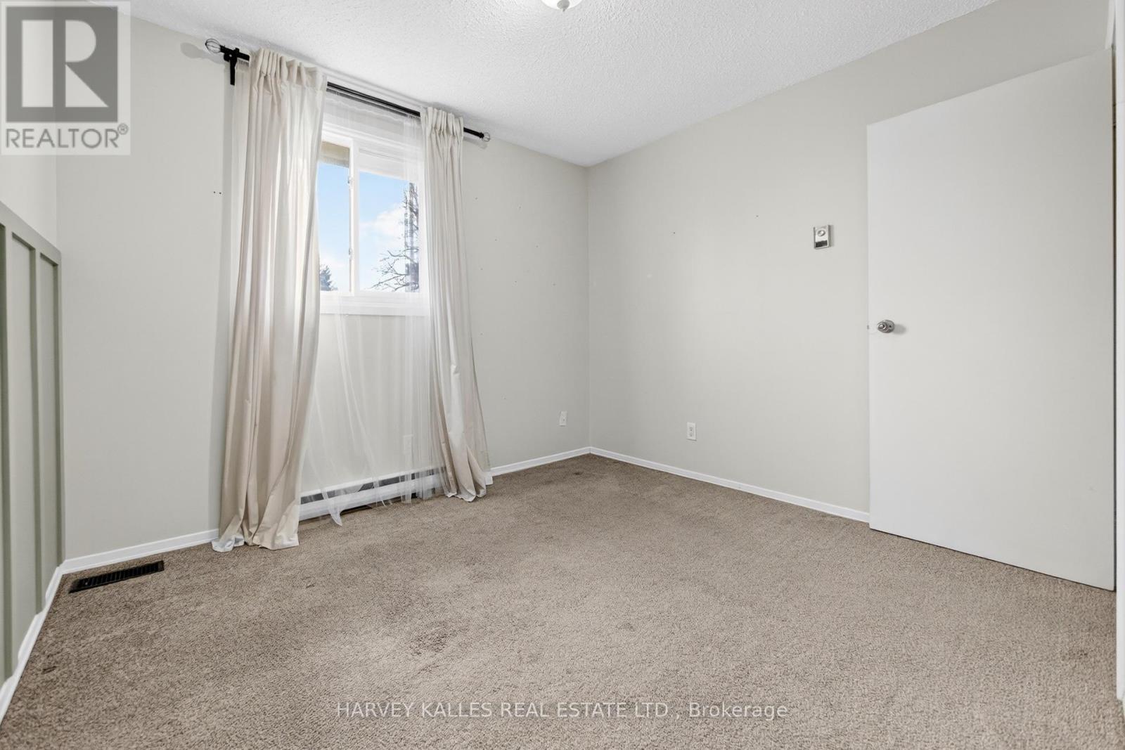 56 - 135 Chalmers Street S, Cambridge, Ontario  N1R 6M2 - Photo 35 - X12964978