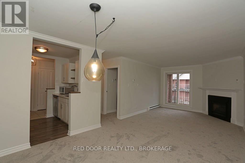 46 - 140 Conway Drive, London South, Ontario  N6E 3N2 - Photo 5 - X12969962