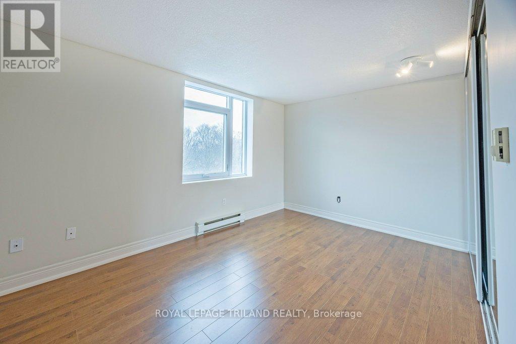 415 - 45 Pond Mills Road, London South, Ontario  N5Z 4W5 - Photo 13 - X12970028