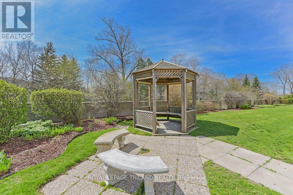 415 - 45 Pond Mills Road, London South, Ontario  N5Z 4W5 - Photo 27 - X12970028