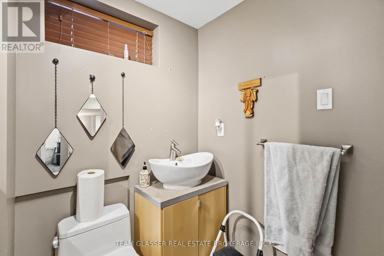 362 Chippendale Crescent, London South, Ontario  N5Z 3G2 - Photo 40 - X12970052