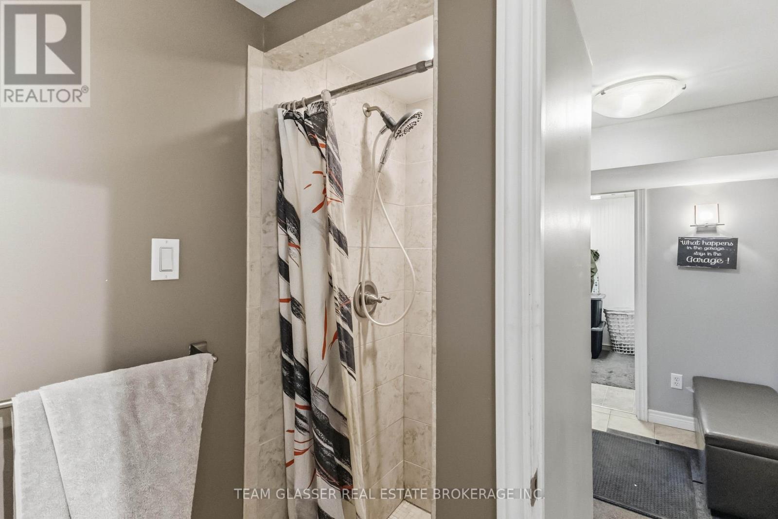 362 Chippendale Crescent, London South, Ontario  N5Z 3G2 - Photo 41 - X12970052