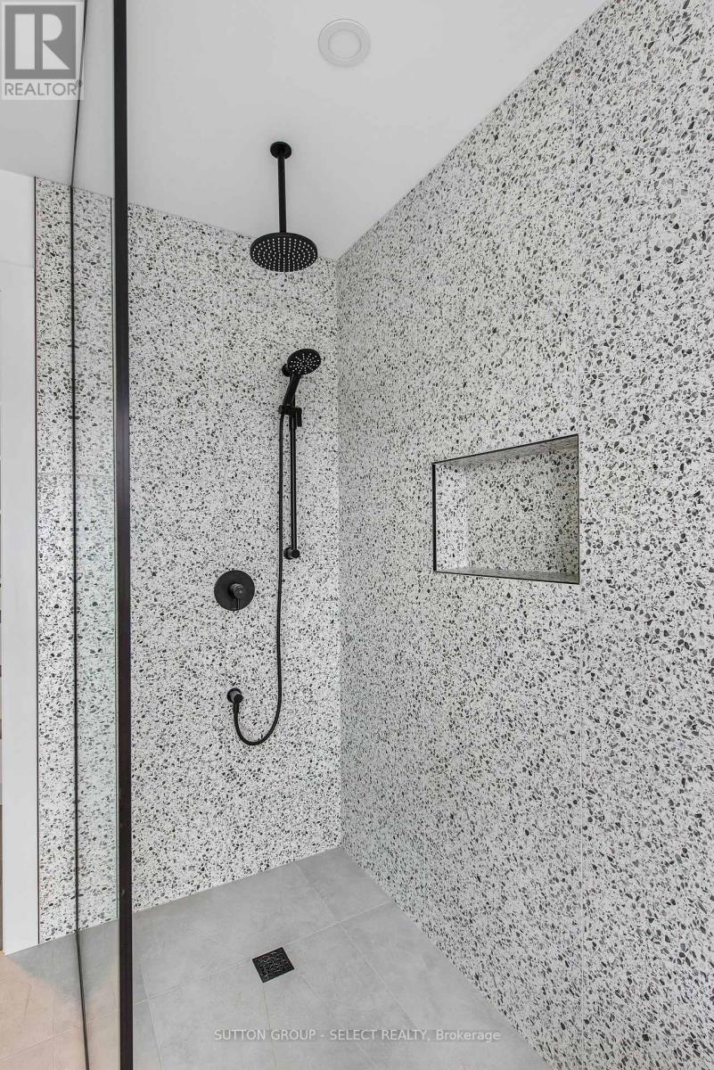 102 Silver Maple Circle, Thames Centre, Ontario  N0M 2P0 - Photo 20 - X12970068