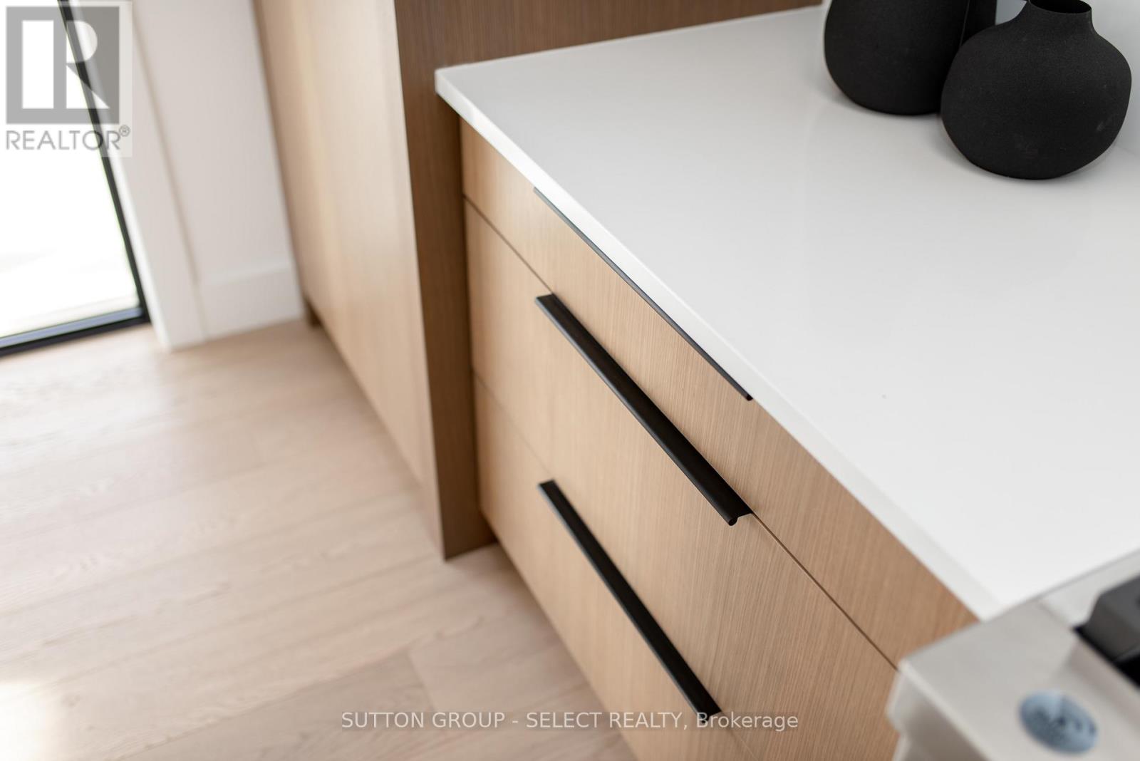 102 Silver Maple Circle, Thames Centre, Ontario  N0M 2P0 - Photo 40 - X12970068