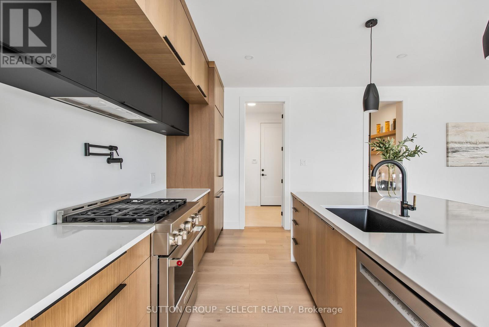 4368 Green Bend Road, London South, Ontario  N6P 0K9 - Photo 9 - X12970072