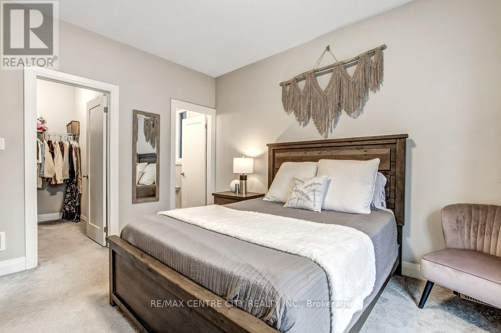 1625 Valhalla Street, London North, Ontario  N6G 0V2 - Photo 14 - X12970076