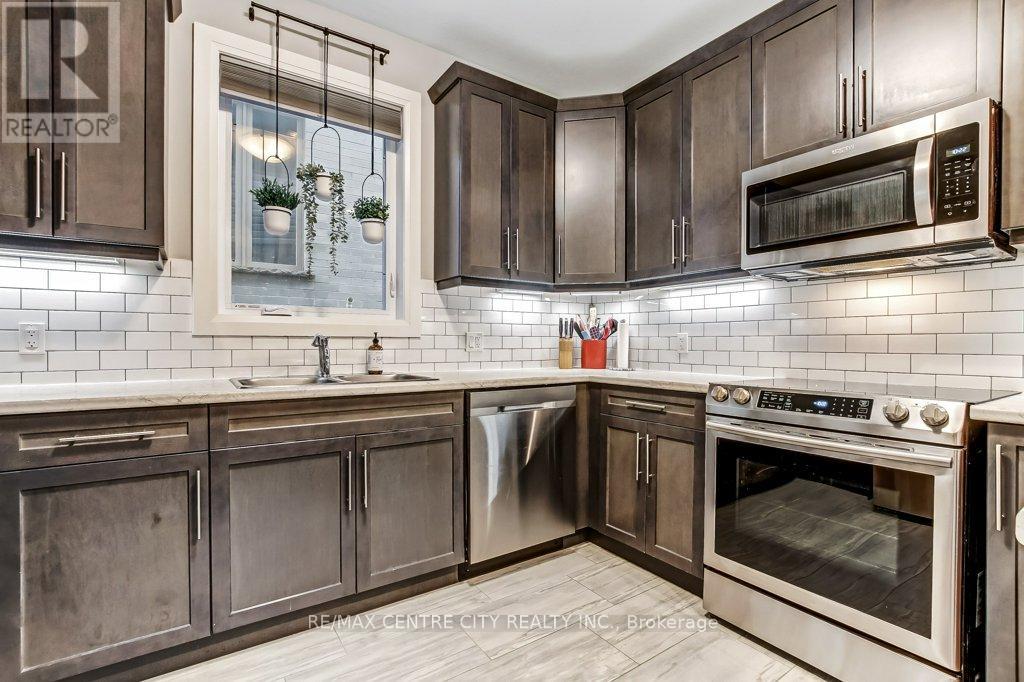 1625 Valhalla Street, London North, Ontario  N6G 0V2 - Photo 8 - X12970076