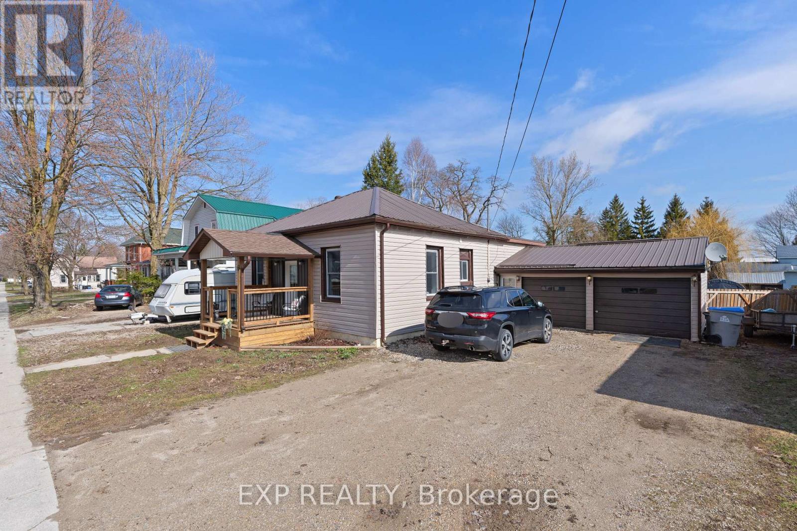 61 Queen Street, Huron East, Ontario  N0G 1H0 - Photo 4 - X12970106