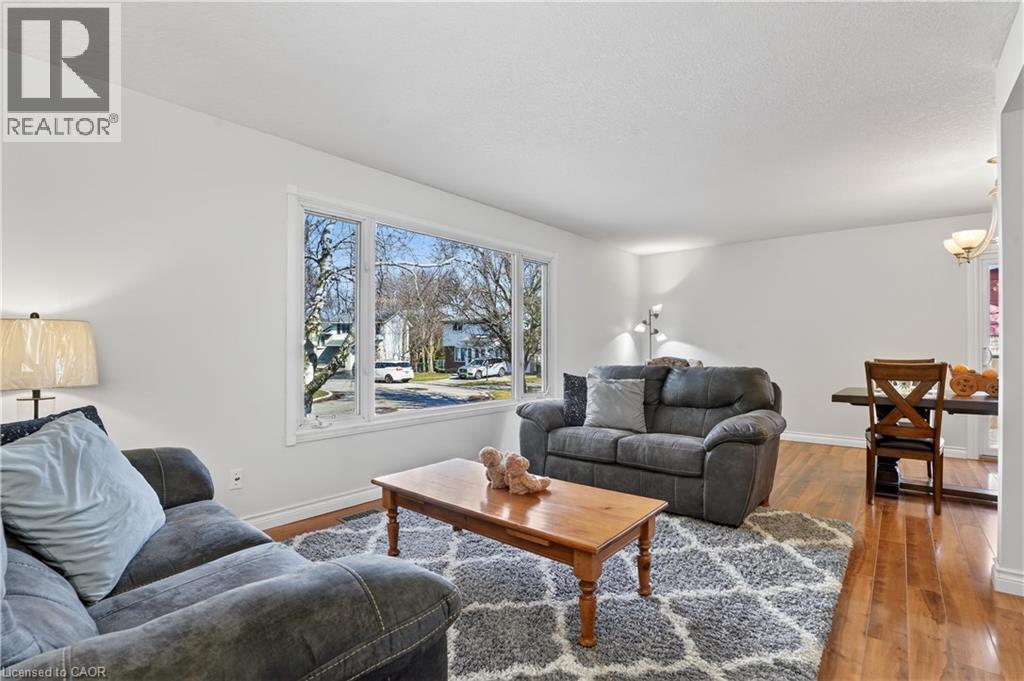 309 Daleside Place, Waterloo, Ontario  N2L 5M4 - Photo 19 - 40817224