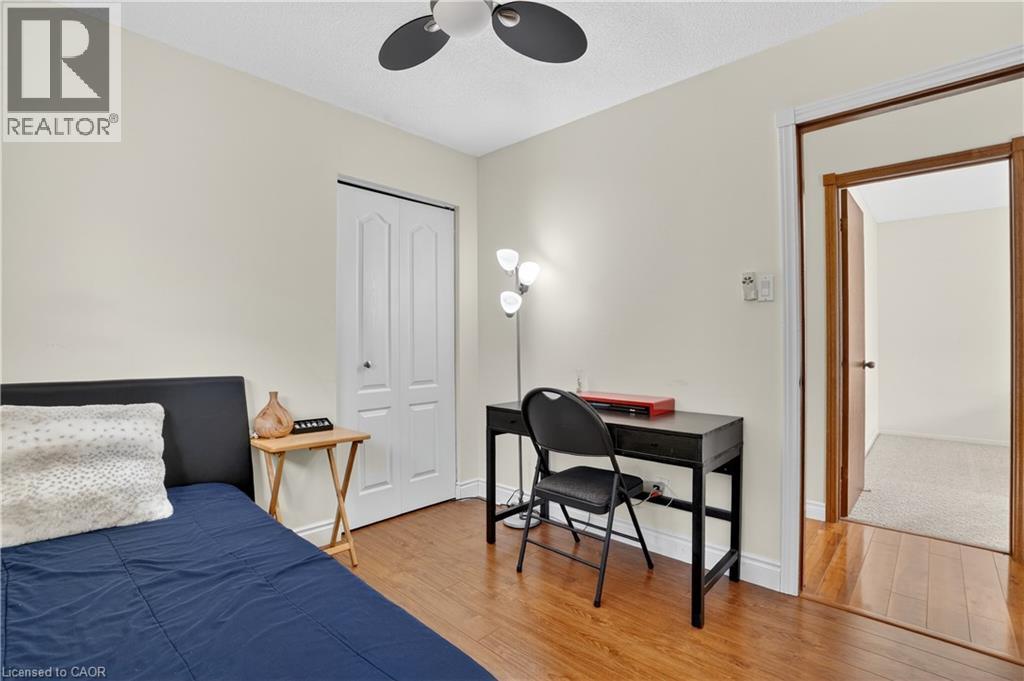 309 Daleside Place, Waterloo, Ontario  N2L 5M4 - Photo 25 - 40817224