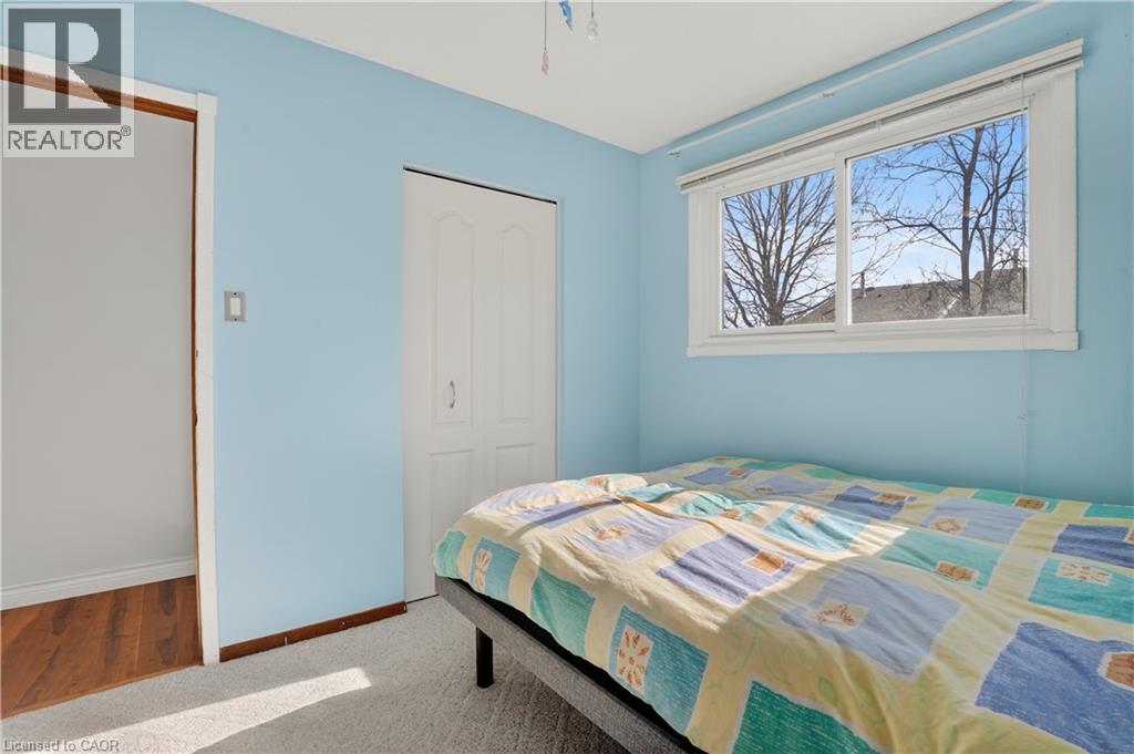 309 Daleside Place, Waterloo, Ontario  N2L 5M4 - Photo 23 - 40817224