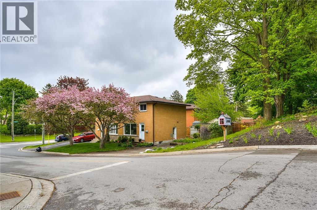 196 Walker Street, Cambridge, Ontario  N3C 2C2 - Photo 30 - 40817697