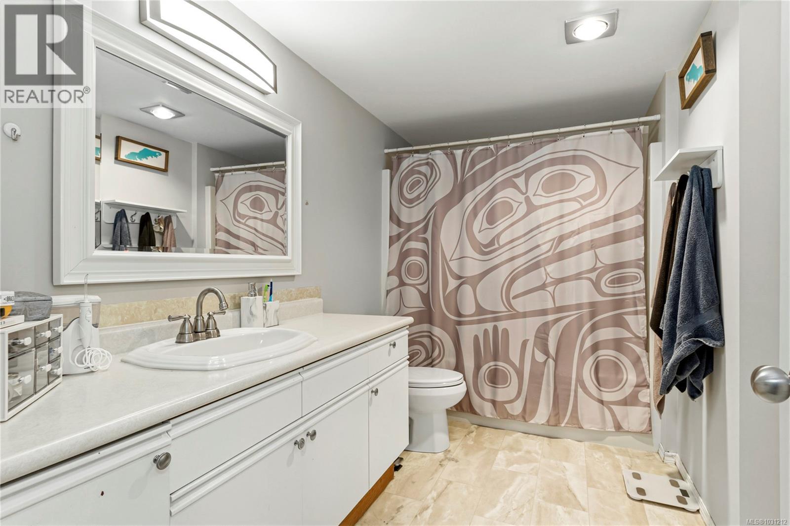 1f 690 Colwyn St, Campbell River, British Columbia  V9W 2X1 - Photo 13 - 1031212