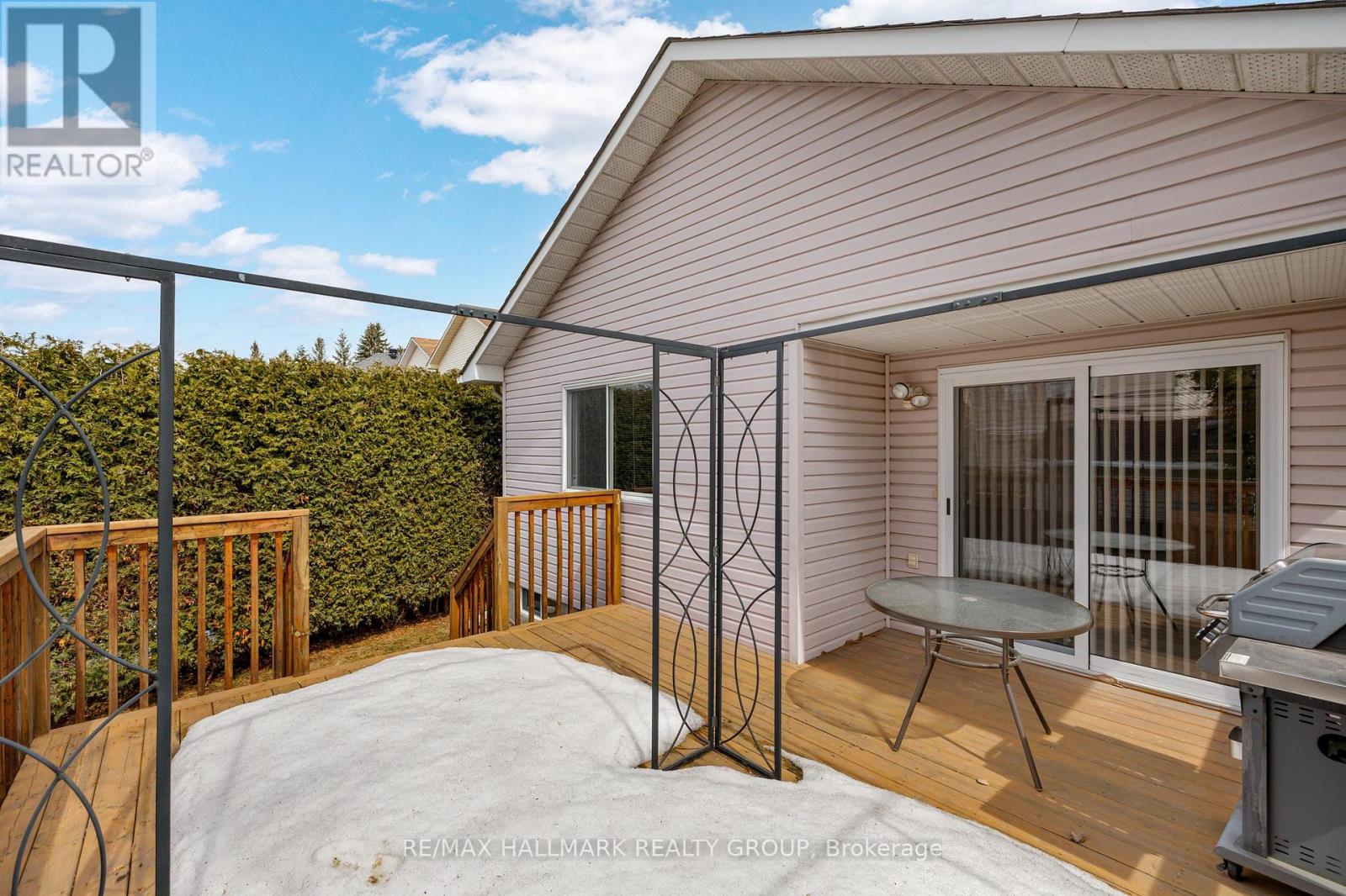 1931 La Chapelle Street, Ottawa, Ontario  K1C 6A1 - Photo 32 - X12970020