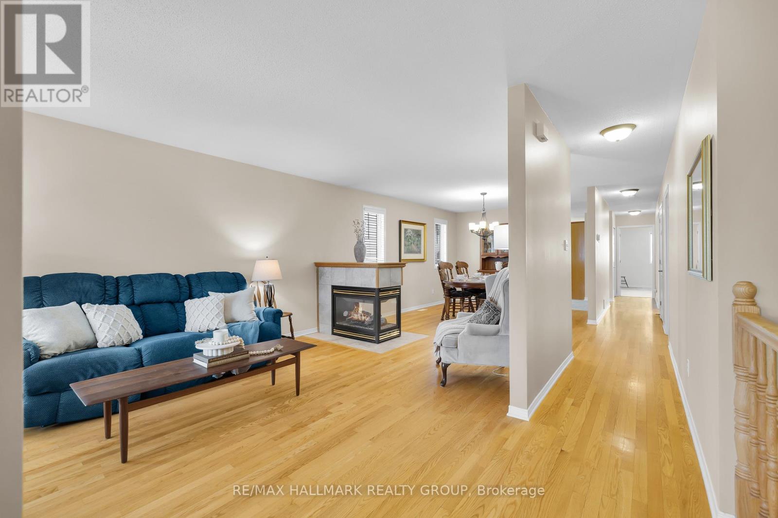 1931 La Chapelle Street, Ottawa, Ontario  K1C 6A1 - Photo 5 - X12970020