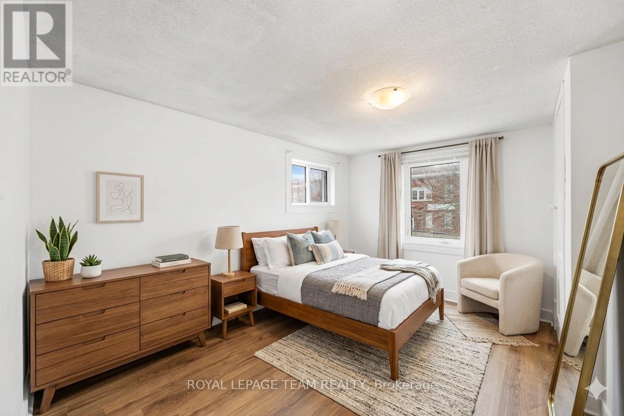 163 Genest Street, Ottawa, Ontario  K1L 7Y8 - Photo 12 - X12970048