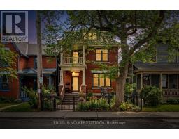 105 STANLEY AVENUE, Ottawa, Ontario