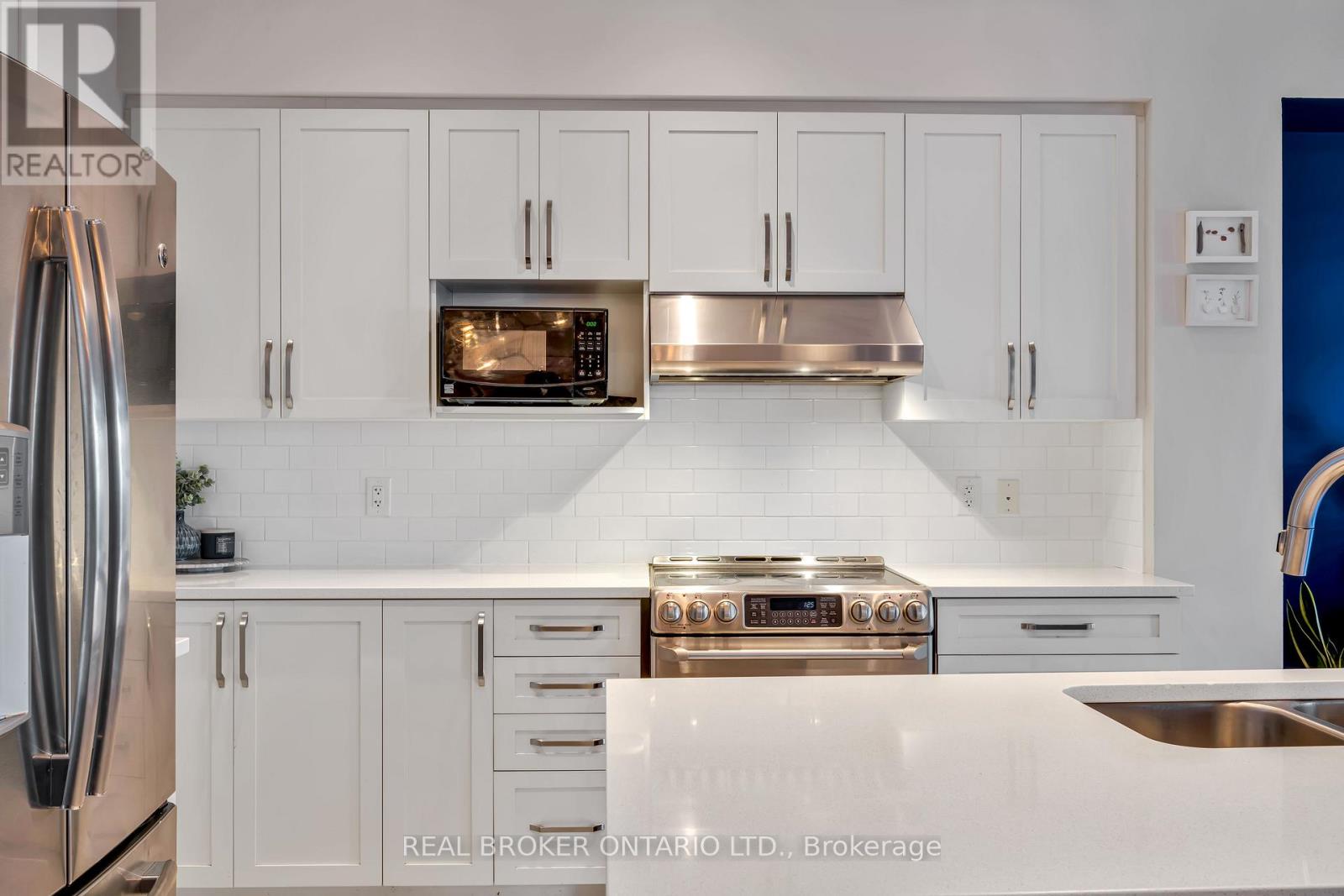 291 Shinleaf Crescent, Ottawa, Ontario  K1W 0J2 - Photo 12 - X12970142