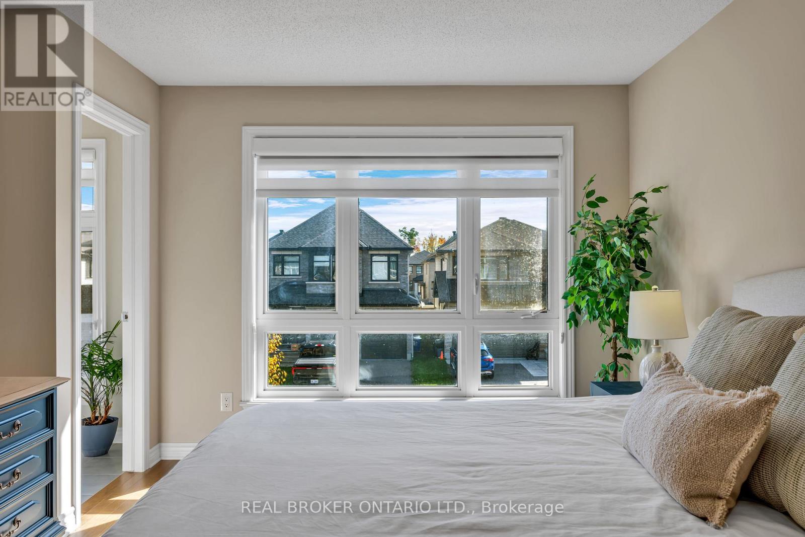 291 Shinleaf Crescent, Ottawa, Ontario  K1W 0J2 - Photo 26 - X12970142