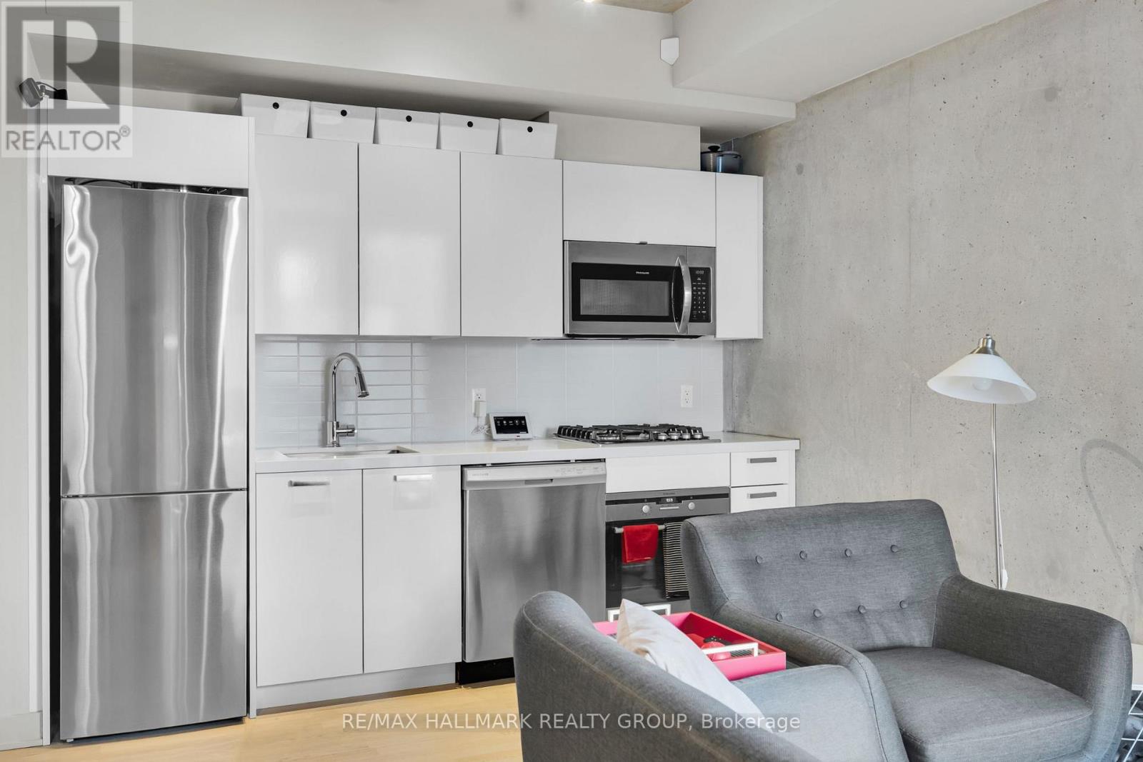 601 - 203 Catherine Street, Ottawa, Ontario  K2P 1J5 - Photo 11 - X12970158