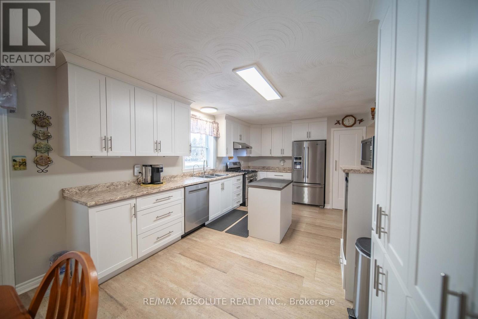 2020 Concession Rd 7 Road, The Nation, Ontario  K0B 1N0 - Photo 15 - X12970162