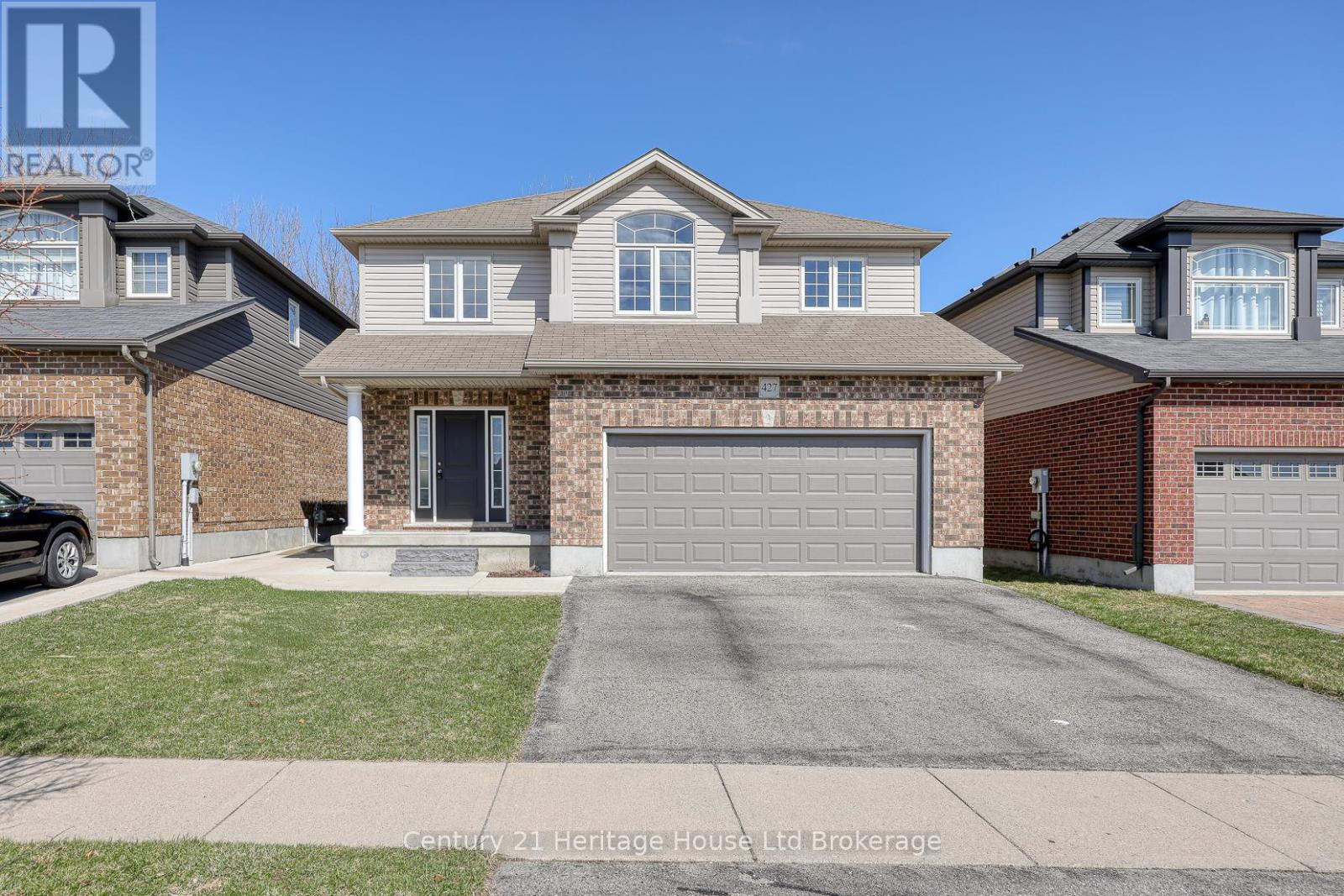 427 CHAMPLAIN AVENUE, Woodstock, Ontario