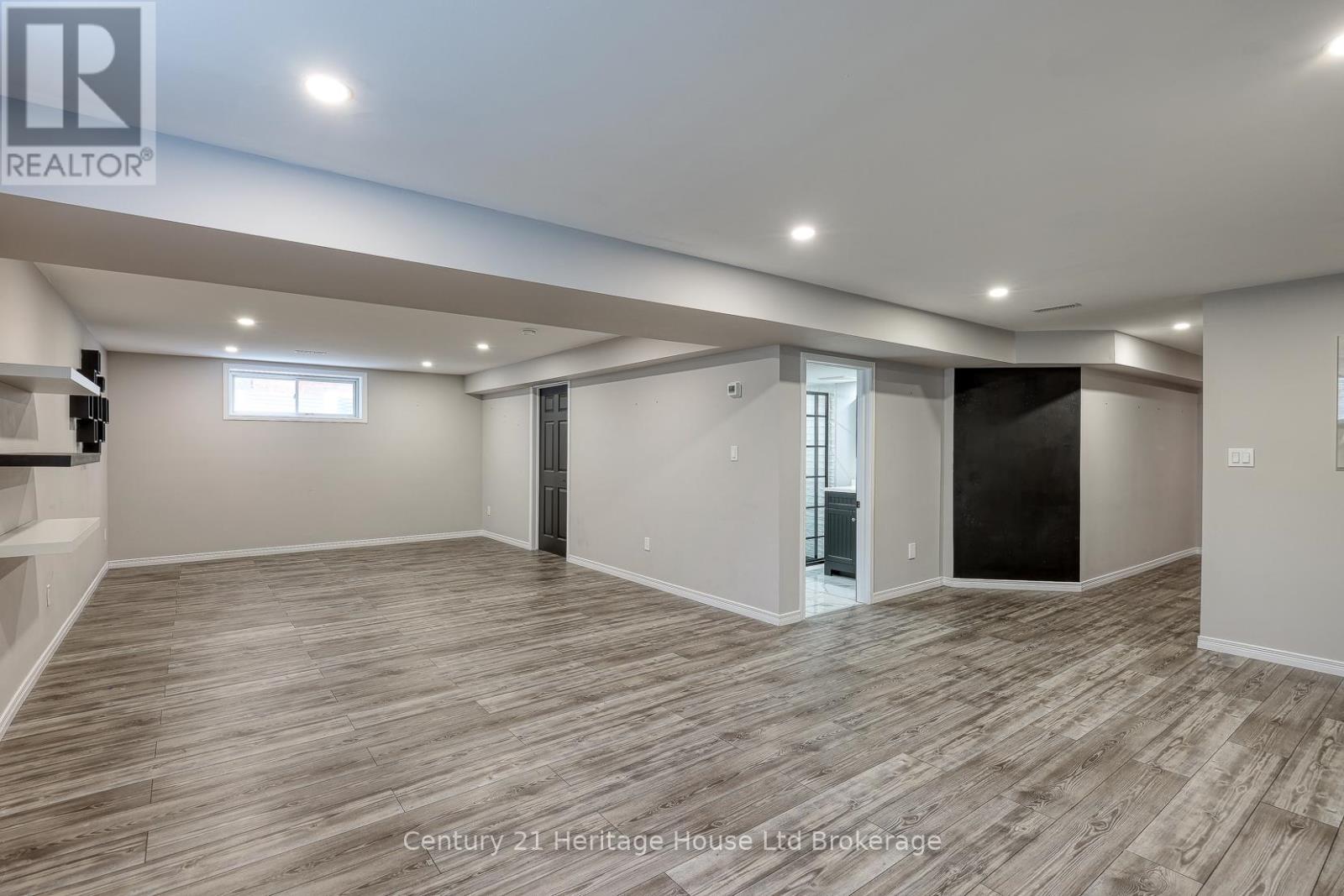 427 Champlain Avenue, Woodstock, Ontario  N4V 0B3 - Photo 37 - X12827446