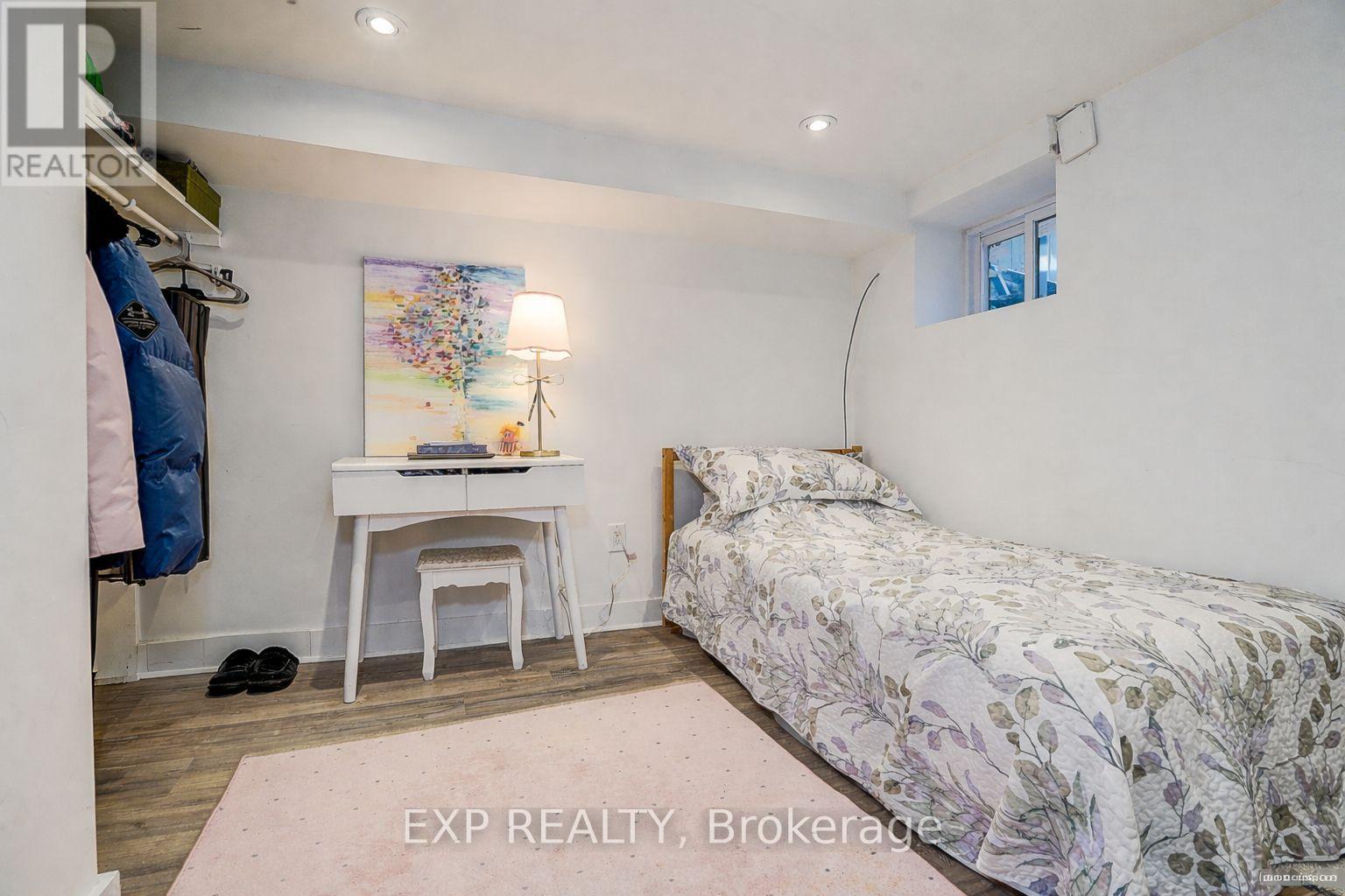 342 Glenholme Avenue, Toronto, Ontario  M6E 3E5 - Photo 32 - C12969540