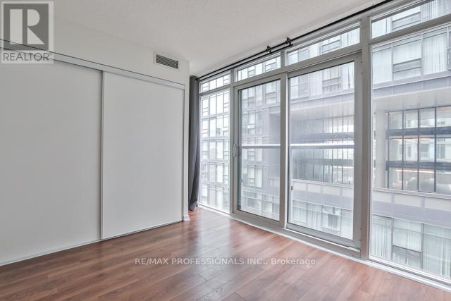 1007e - 36 Lisgar Street, Toronto, Ontario  M6J 0C7 - Photo 18 - C12961810