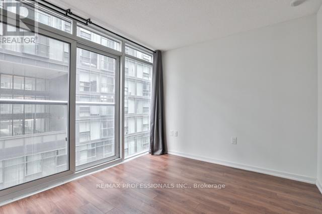 1007e - 36 Lisgar Street, Toronto, Ontario  M6J 0C7 - Photo 16 - C12961810