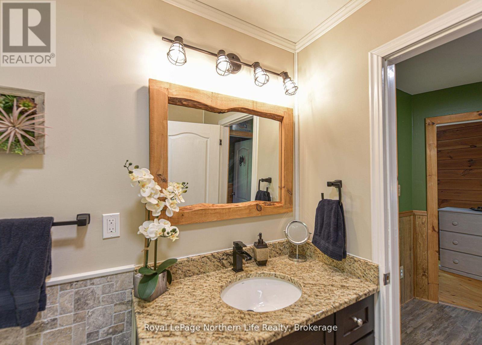 1028 Carlyon Line, Severn, Ontario  L3V 0W8 - Photo 27 - S12970152