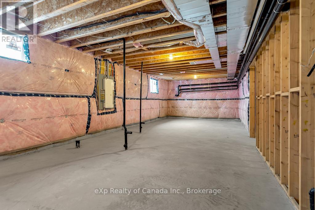 33 August Crescent, Norwich, Ontario  N0J 1R0 - Photo 38 - X12970056