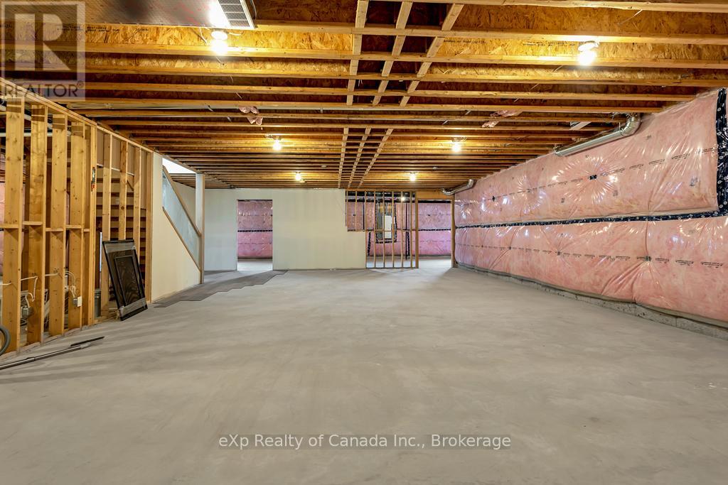 33 August Crescent, Norwich, Ontario  N0J 1R0 - Photo 39 - X12970056