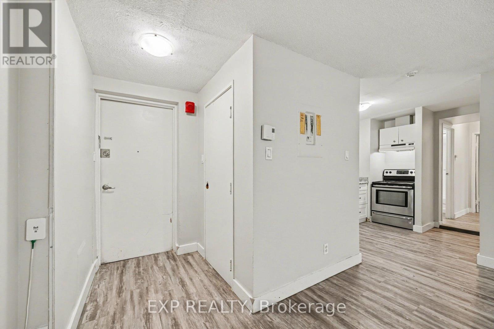 018 - 1435 Morisset Avenue, Ottawa, Ontario  K1Z 8H4 - Photo 4 - X12965702