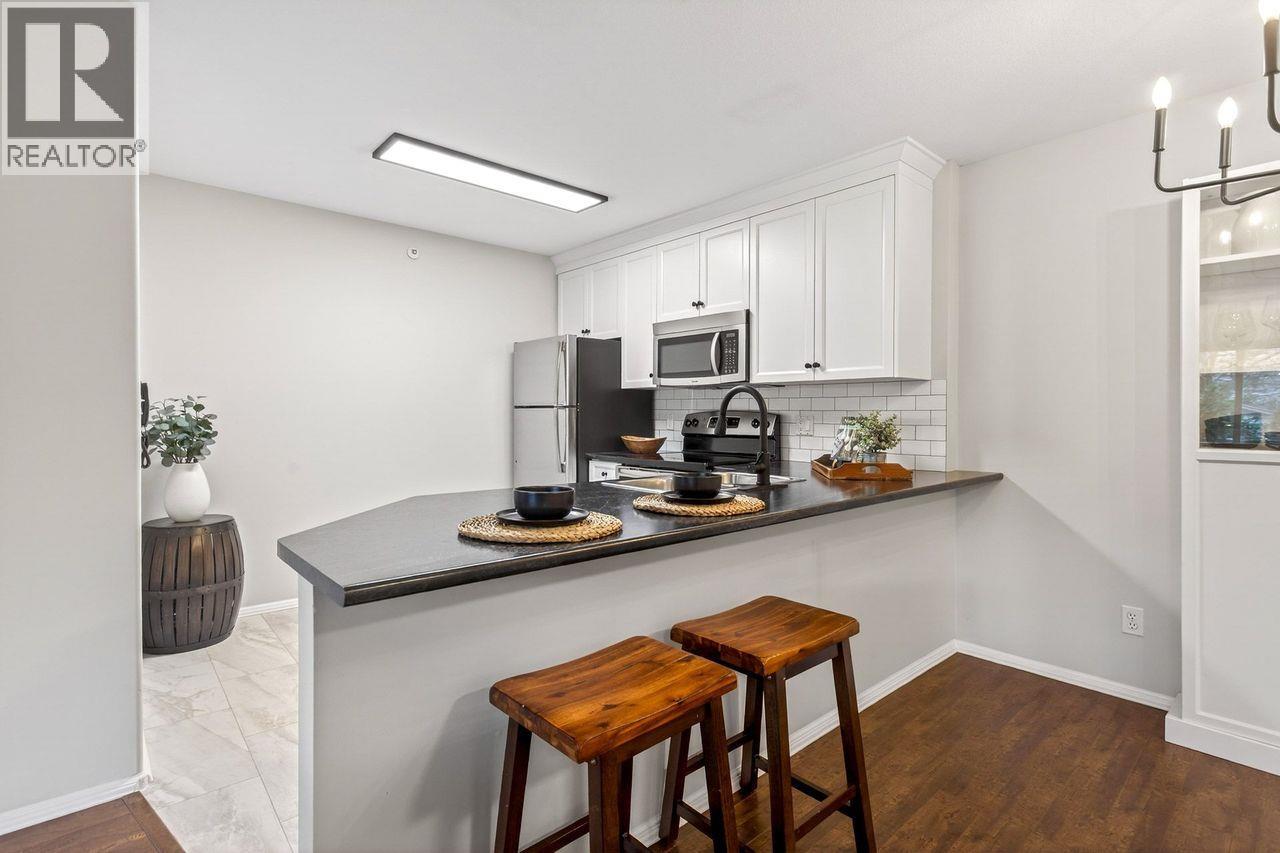 104 11960 Harris Road, Pitt Meadows, British Columbia  V3Y 2R1 - Photo 12 - R3107872